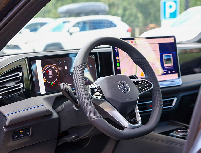 Volkswagen Tiguan черный 2026