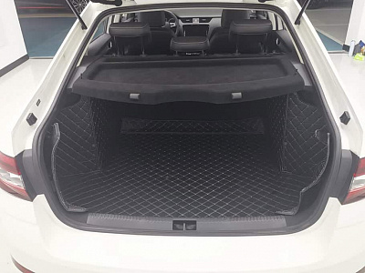 Skoda Octavia 1.5 л 2022 г. Белый, пробег 41700 км
