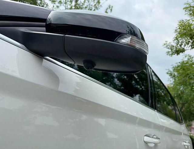 Skoda Kamiq 1.5 л 2022 г. Белый, пробег 33000 км