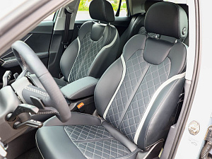 Audi Q2 серый 2025