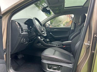 Skoda Karoq 1.4 л 2022 г. шампань/коричневый, пробег 48000 км