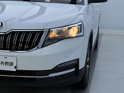 Skoda Kamiq 1.5 л 2023 г. Белый, пробег 50000 км