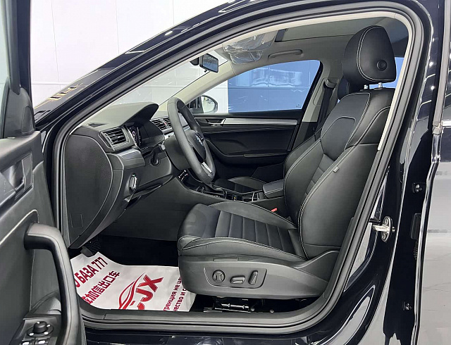 Skoda Superb 1.4 л 2022 г. Чёрный, пробег 22000 км