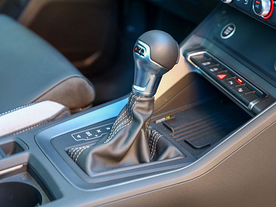 Audi Q3 белый 2026