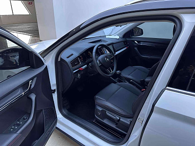 Skoda Kamiq 1.5 л 2023 г. Белый, пробег 21000 км