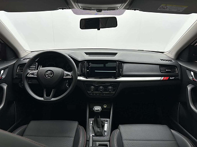 Skoda Kamiq 1.5 л 2022 г. Белый, пробег 30000 км