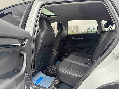 Skoda Kamiq 1.5 л 2023 г. Белый, пробег 32000 км
