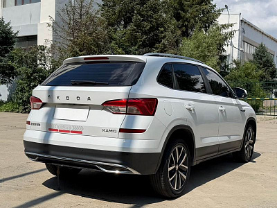 Skoda Kamiq 1.5 л 2023 г. Белый, пробег 33000 км