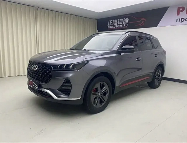 CHERY Tiggo 7 1.5 л 2022 г. Серебристо-серый, пробег 44000 км