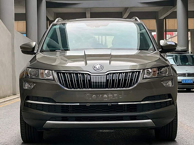 Skoda Karoq 1.4 л 2021 г. шампань/коричневый, пробег 49000 км