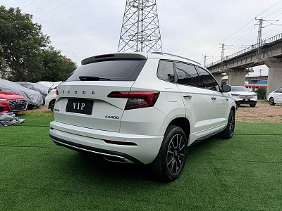 Skoda Karoq 1.4 л 2023 г. Белый, пробег 23000 км