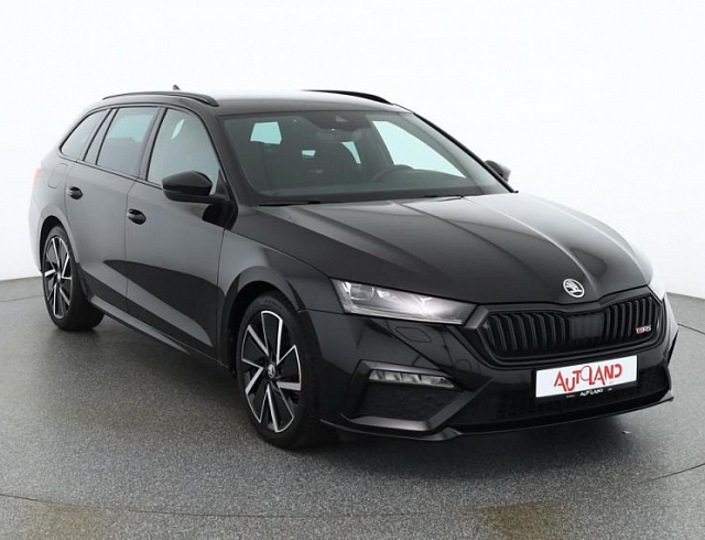 Skoda Octavia 2023 г. Чёрный, пробег 48613 км