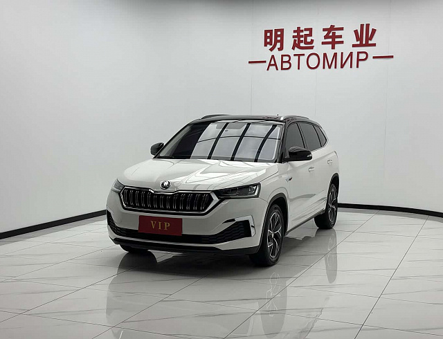 Skoda Kamiq 1.5 л 2022 г. Белый, пробег 30000 км