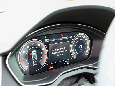 Audi Q5 черный 2026