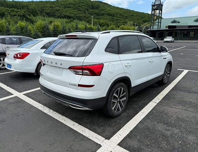 Skoda Kamiq 1.5 л 2023 г. Белый, пробег 1400 км