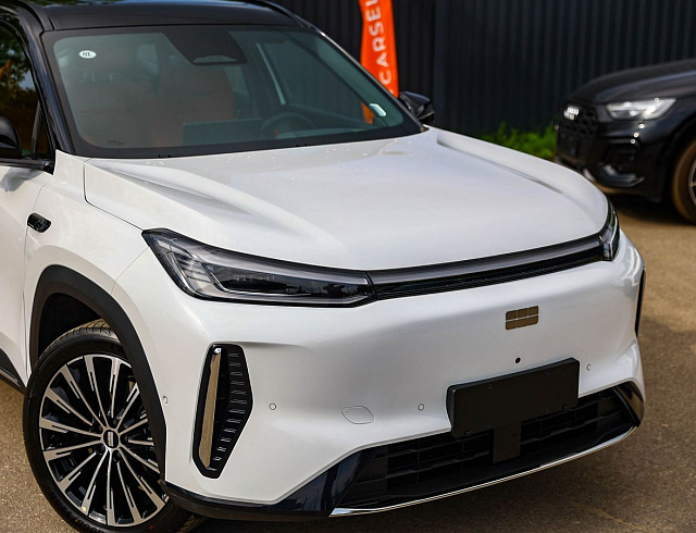 Geely Galaxy M7 белый 2026