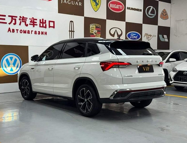 Skoda Kamiq 1.5 л 2023 г. Белый, пробег 29000 км