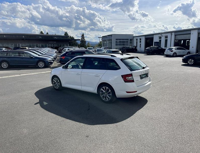Skoda Fabia 2022 г. Белый, пробег 39417 км