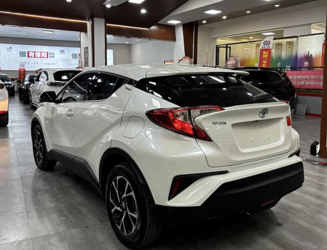 Toyota CH-R