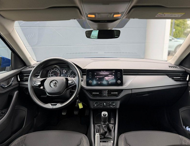 Skoda Kamiq 2022 г. Синий, пробег 37756 км