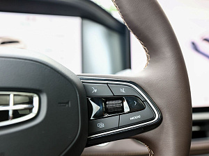 Geely Monjaro белый 2026