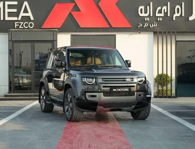 Land Rover Defender 110 5.0 л 2026 г. Серый