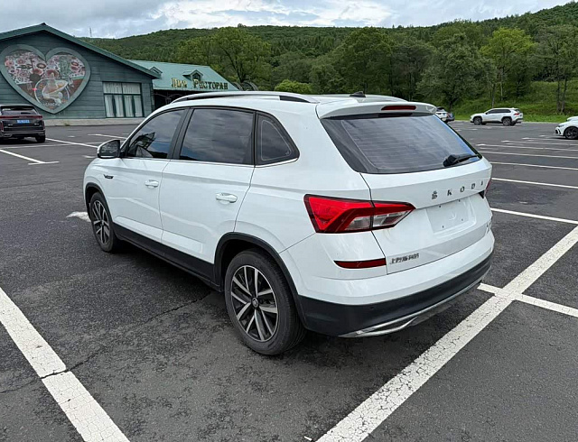 Skoda Kamiq 1.5 л 2023 г. Белый, пробег 1400 км