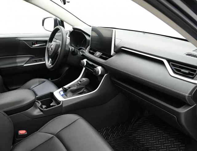 Toyota Wildlander Dual Engine