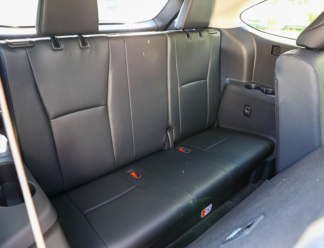 Toyota Highlander белый 2026
