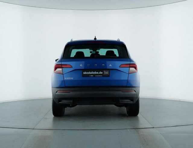 Skoda Karoq 2021 г. Синий, пробег 45886 км