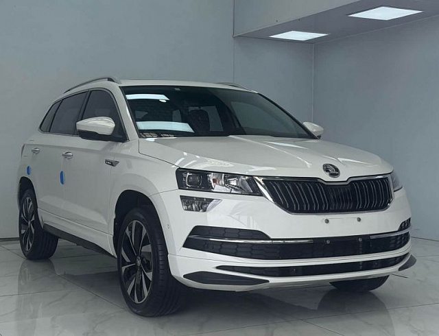 Skoda Karoq 1.4 л 2022 г. Белый, пробег 41000 км