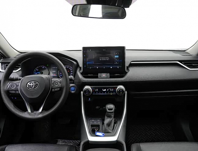 Toyota Wildlander Dual Engine