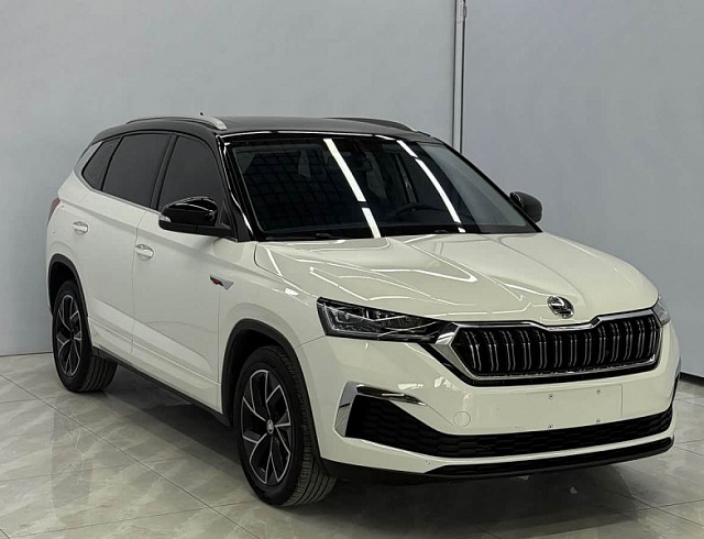 Skoda Kamiq 1.2 л 2021 г. Белый, пробег 45000 км
