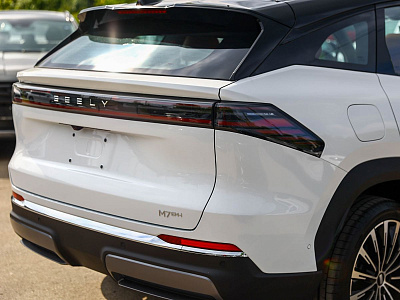 Geely Galaxy M7 белый 2026