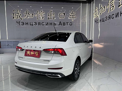 Skoda Rapid 1.5 л 2022 г. Белый, пробег 22000 км