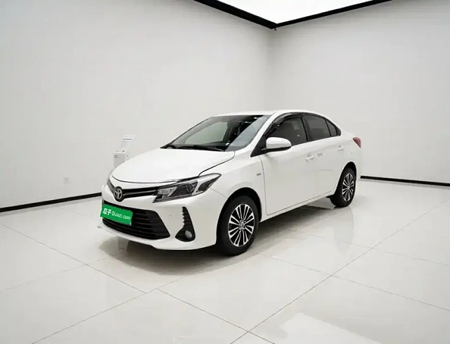 Toyota Vios 1.5 л 2022 г. Белый, пробег 49200 км