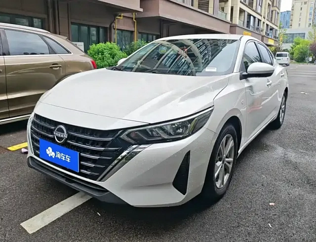 Nissan Sylphy 1.6 л 2026 г. Белый, пробег 2200 км