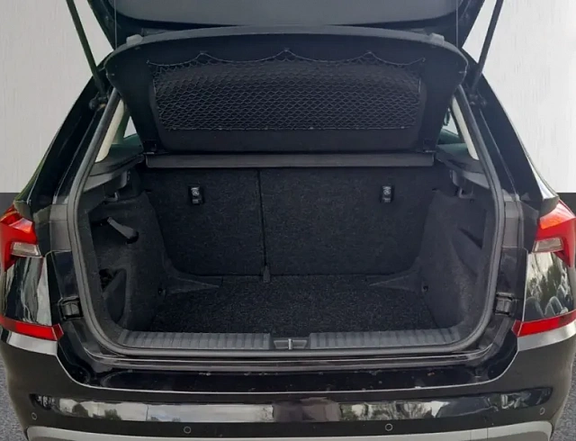 Skoda Kamiq 2023 г. Чёрный, пробег 49540 км