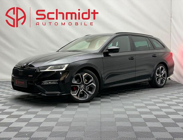 Skoda Octavia 2023 г. Чёрный, пробег 50000 км