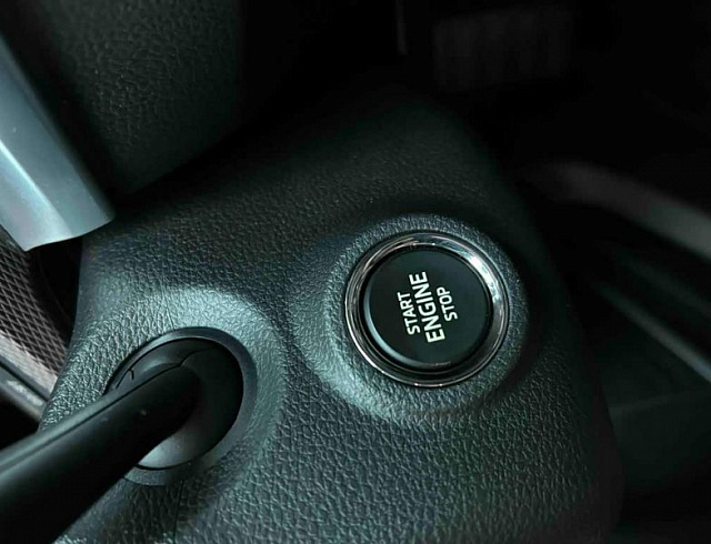 Skoda Kamiq 1.5 л 2024 г. Белый, пробег 3600 км