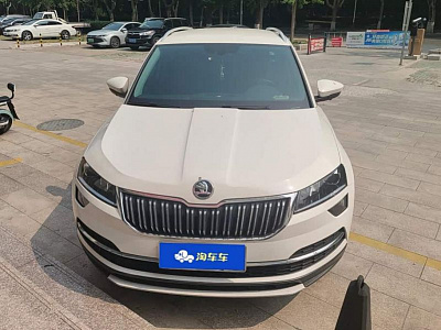 Skoda Karoq 1.4 л 2021 г. Белый, пробег 49100 км