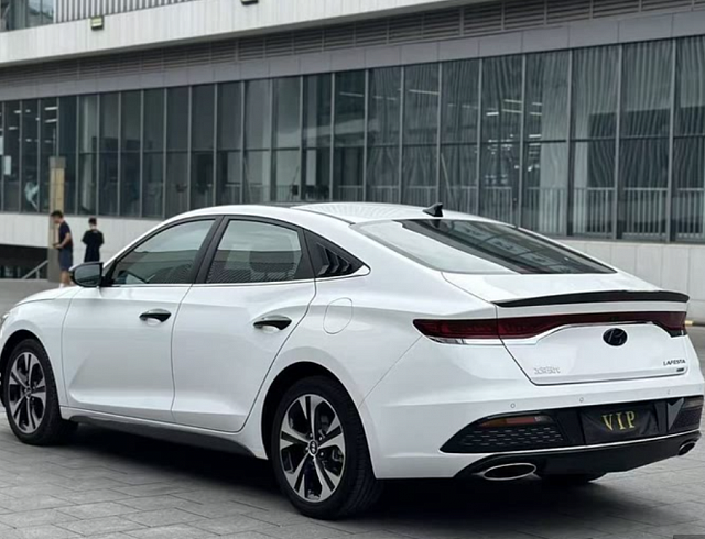 Hyundai Lafesta