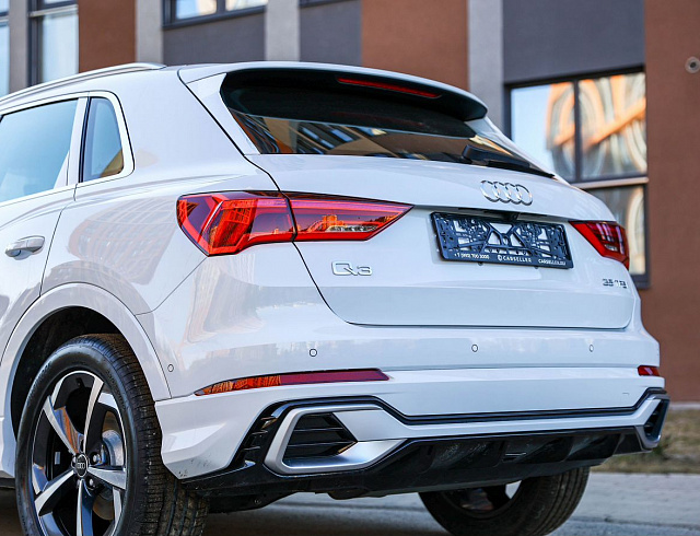 Audi Q3 белый 2026