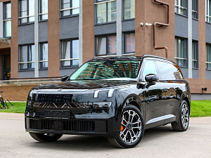 Lynk & Co 900 черный 2025
