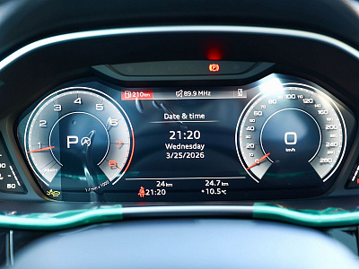 Audi Q3 белый 2026