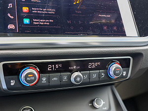 Audi Q3 серый 2026