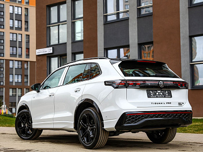 Volkswagen Tiguan белый 2026
