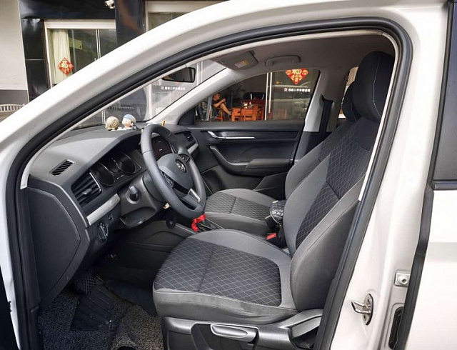 Skoda Kamiq 1.5 л 2021 г. Белый, пробег 19000 км