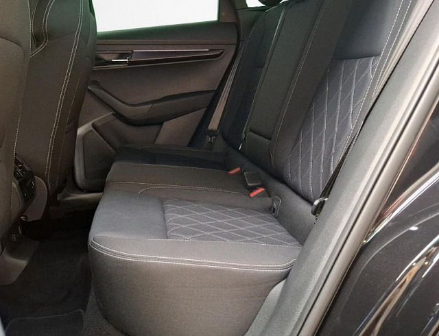 Skoda Karoq 2022 г. Чёрный, пробег 40121 км