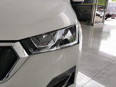 Skoda Rapid 1.5 л 2021 г. Белый, пробег 42400 км